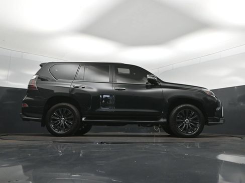 Certified 2023 Lexus GX 460 Premium w/ Accessory Package AWD/4WD image 43
