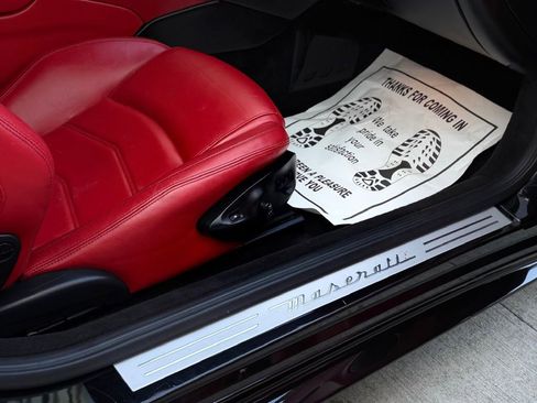 Used 2018 Maserati GranTurismo Sport image 25