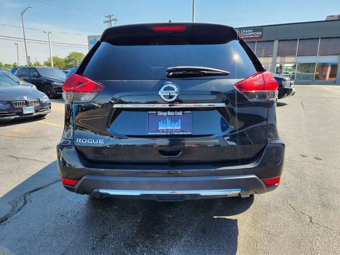 Used 2017 Nissan Rogue SV image 13