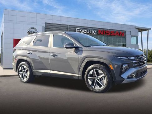 Used 2025 Hyundai Tucson SEL AWD/4WD image 1