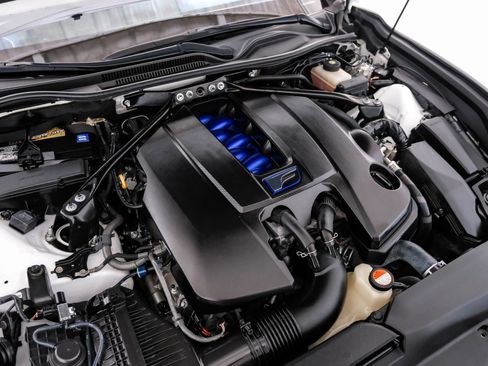 Used 2015 Lexus RC F w/ Premium Package image 42