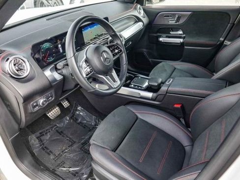 Used 2023 Mercedes-Benz EQB 350 4MATIC SUV image 17