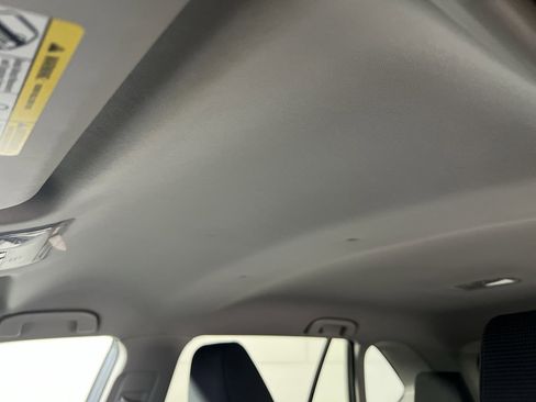 Used 2020 Toyota RAV4 LE w/ Carpet Mat Package image 24