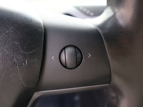 Used 2018 Tesla Model 3 Long Range image 45