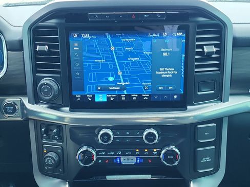 Certified 2024 Ford F150 Lariat w/ FX4 Off-Road Package image 24