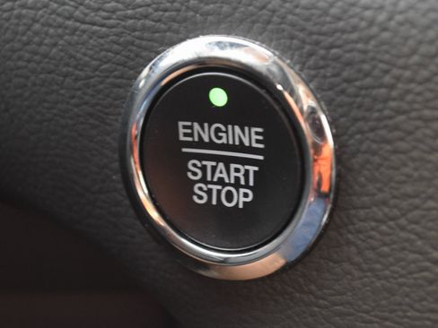 Used 2019 Ford Edge SEL w/ Equipment Group 201A image 15