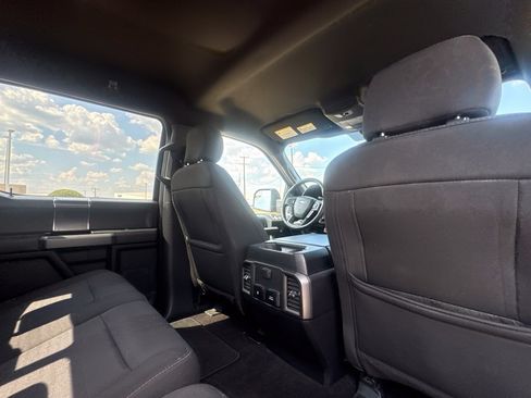 Used 2019 Ford F150 XLT w/ Equipment Group 302A Luxury RWD image 32