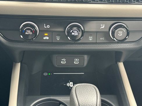 New 2026 Honda HR-V LX image 20