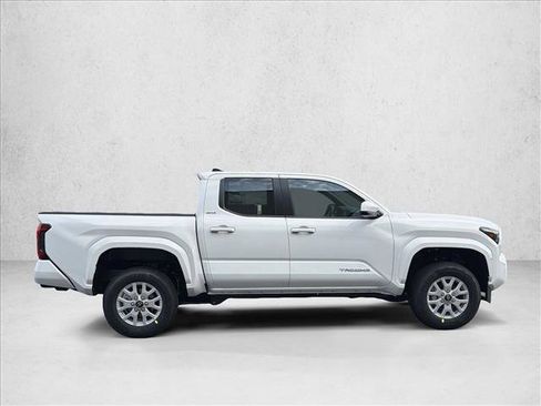 New 2026 Toyota Tacoma SR5 image 4
