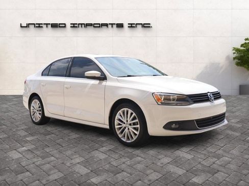 Used 2013 Volkswagen Jetta SEL FWD image 9