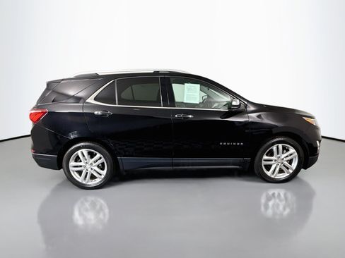 Used 2019 Chevrolet Equinox Premier FWD image 11