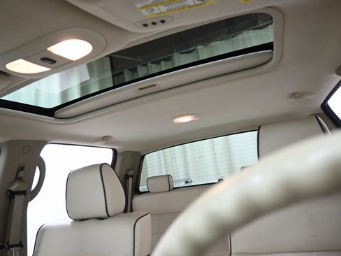 Used 2006 Lincoln Mark LT 4x4 image 4