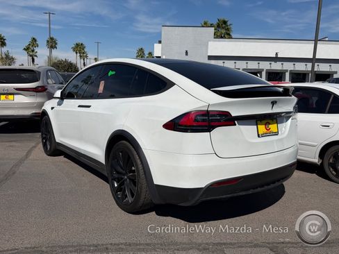 Used 2020 Tesla Model X Long Range image 4