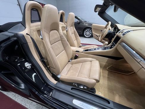 Used 2013 Porsche Boxster image 25