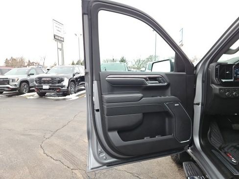 Certified 2024 Chevrolet Silverado 1500 LTZ w/ LTZ Convenience Package II image 25