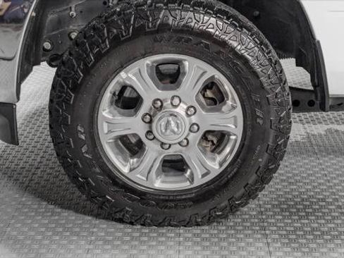 Used 2024 RAM 2500 Big Horn w/ Off Road Package AWD/4WD image 32