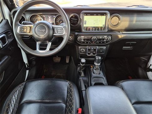Used 2023 Jeep Gladiator Overland image 22