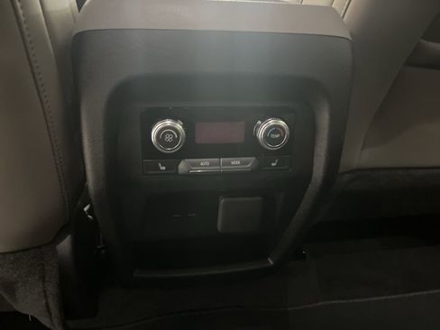 Used 2026 GMC Acadia Elevation w/ Black Edition image 11