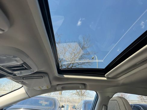 Used 2024 Subaru Crosstrek 2.0i Premium image 17