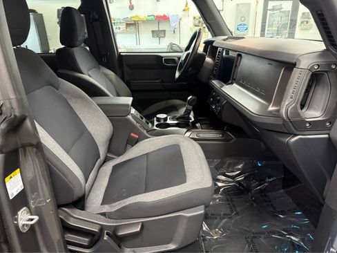 Used 2025 Ford Bronco Big Bend image 28