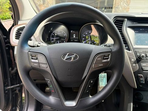 Used 2017 Hyundai Santa Fe Sport AWD/4WD image 16