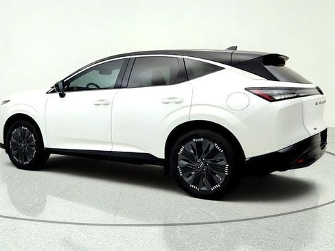 Used 2025 Nissan Murano Platinum w/ Cargo Package AWD/4WD image 7