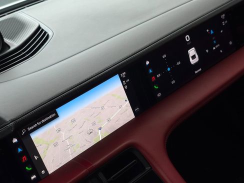 Used 2020 Porsche Taycan Turbo image 62