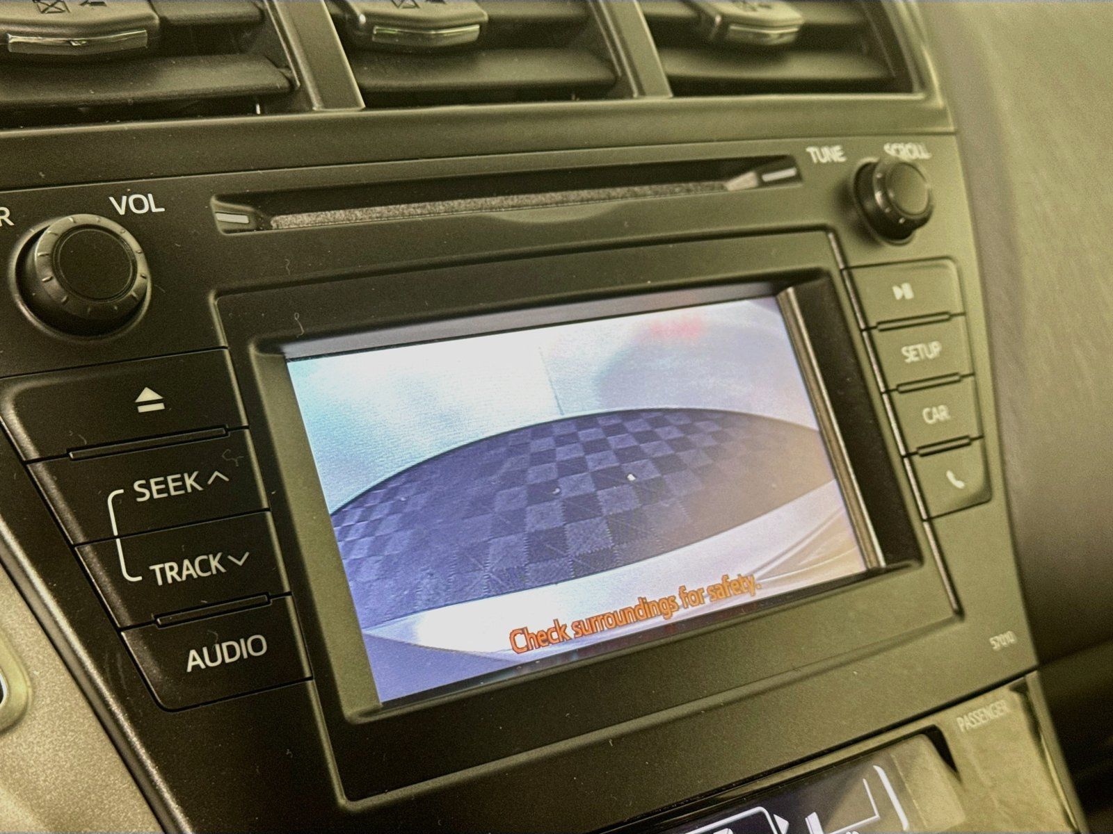 Used 2014 Toyota Prius V Two FWD image 11