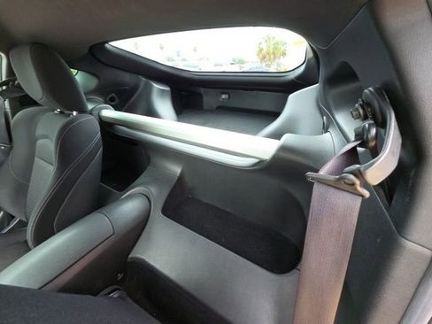 Used 2020 Nissan 370Z Coupe RWD image 22
