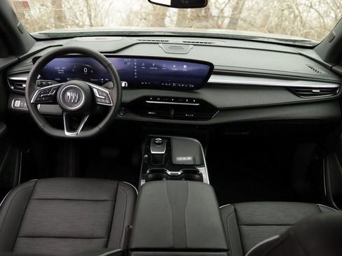 Used 2025 Buick Enclave Sport Touring image 22