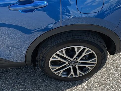 Used 2022 Ford Escape SEL image 27