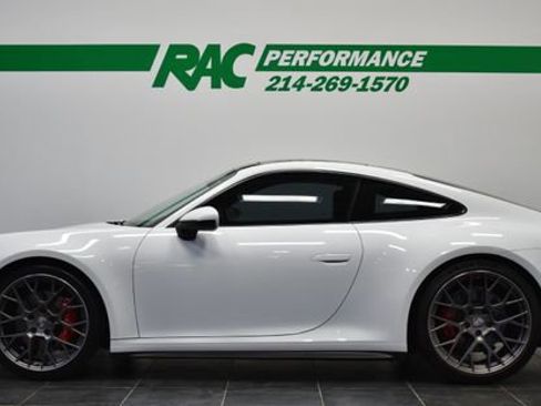 Used 2020 Porsche 911 Carrera S RWD image 2