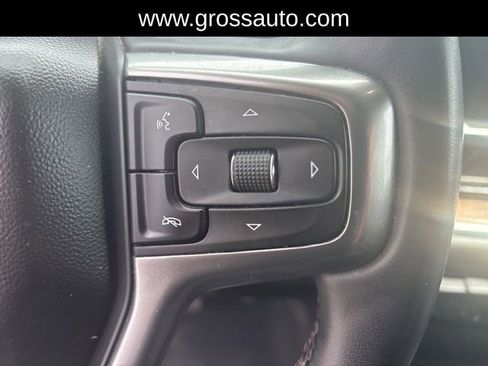 Used 2023 Chevrolet Silverado 1500 LT AWD/4WD image 19