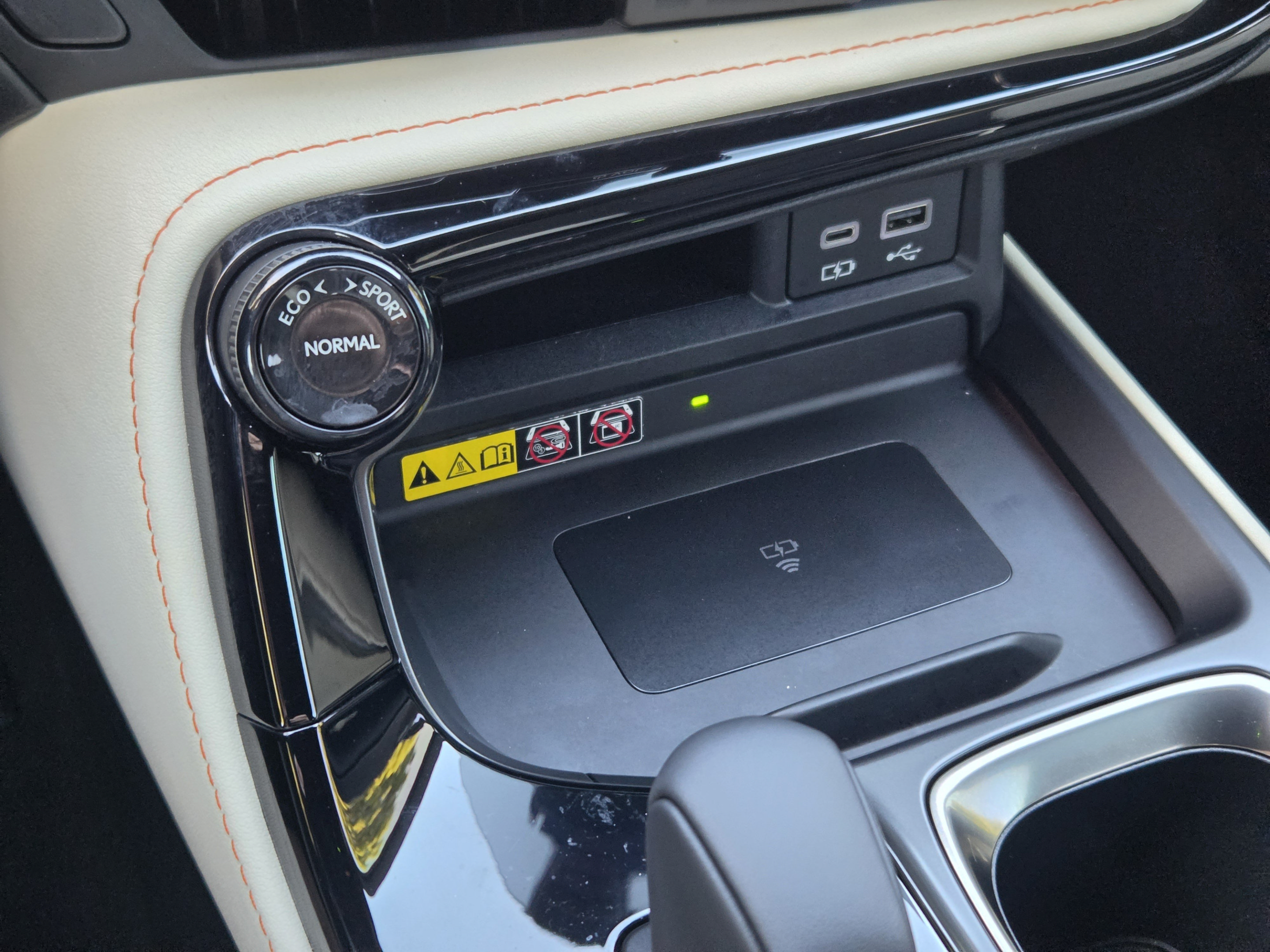 Used 2024 Lexus NX 350 AWD w/ Vision Package image 12
