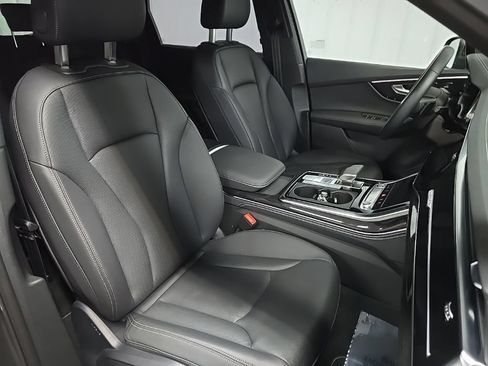 Used 2025 Audi Q7 3.0T Premium Plus w/ Premium Plus Package AWD/4WD image 15