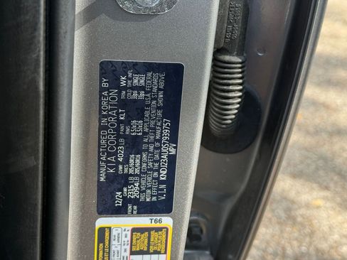 Used 2025 Kia Soul LX w/ LX Technology Package image 25