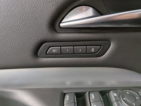 Certified 2022 Cadillac XT4 Premium Luxury w/ Enhanced Visibility Package image 14