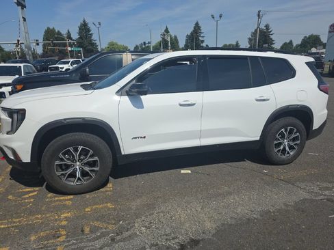 Used 2025 GMC Acadia AT4 w/ Super Cruise Package AWD/4WD image 2