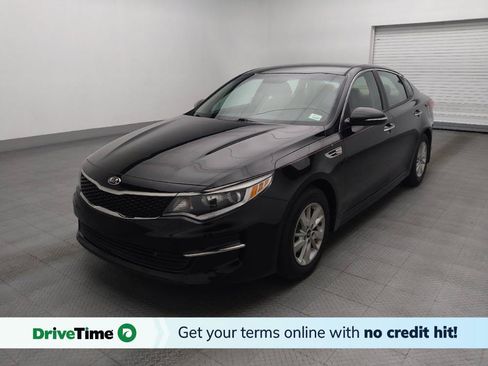 Used 2017 Kia Optima LX w/ Driver Convenience Package FWD image 1