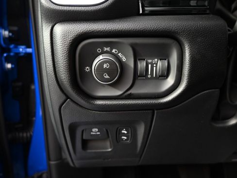 New 2026 RAM 1500 Laramie w/ Night Edition image 24