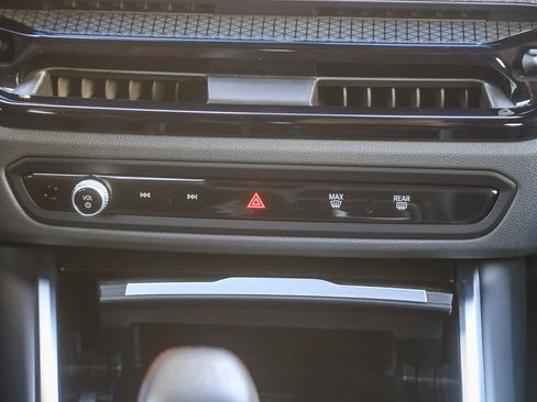 Used 2025 BMW M2 w/ M Driver's Package image 10