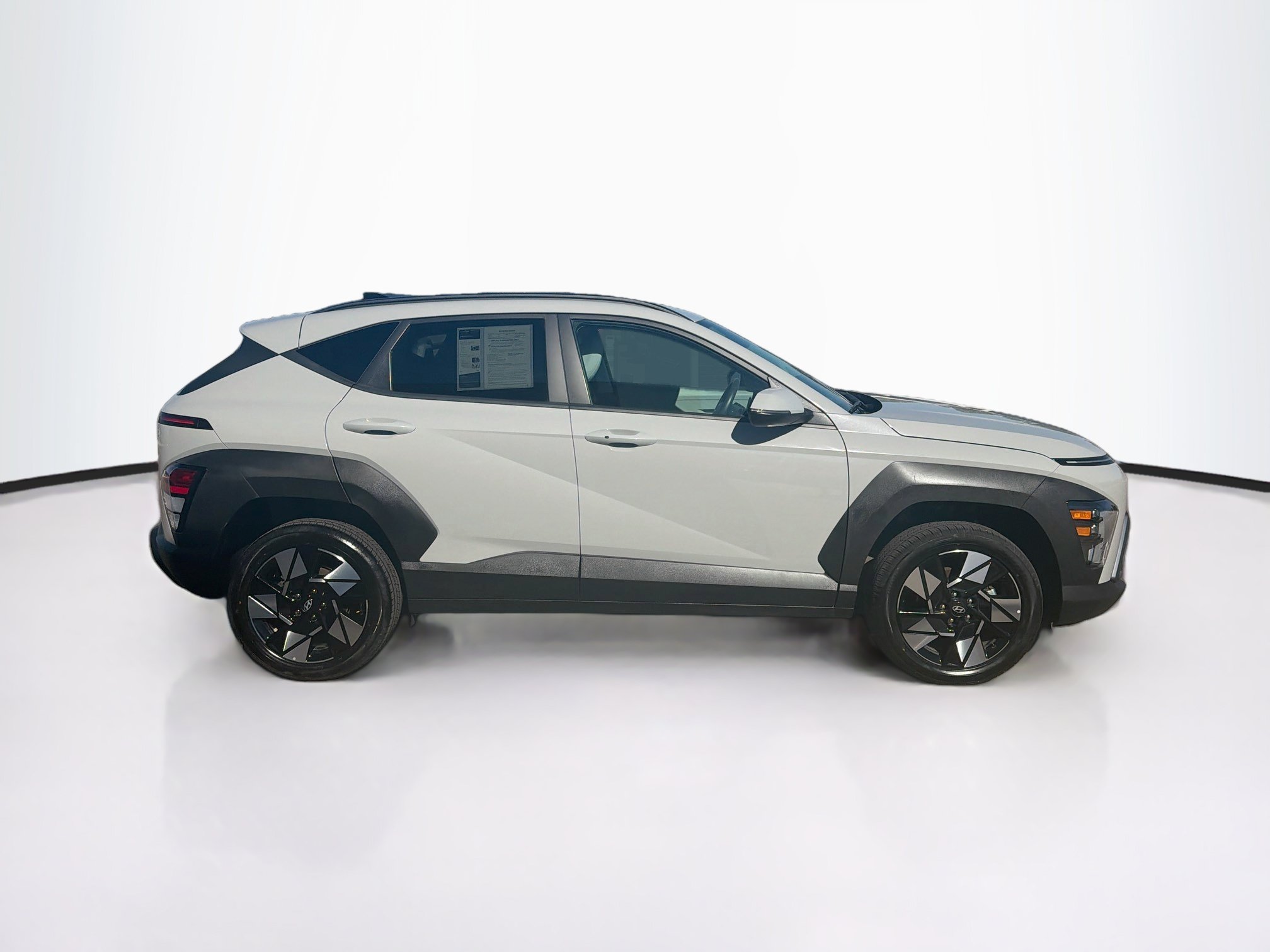Used 2025 Hyundai Kona SEL AWD/4WD image 10