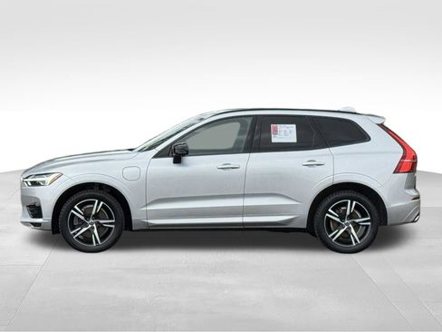 Used 2020 Volvo XC60 T8 R-Design AWD/4WD image 8