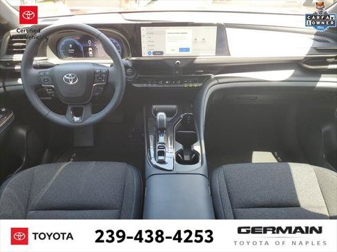 Certified 2024 Toyota Crown AWD/4WD image 19