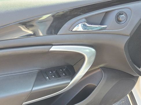 Used 2011 Buick Regal CXL Turbo FWD image 28