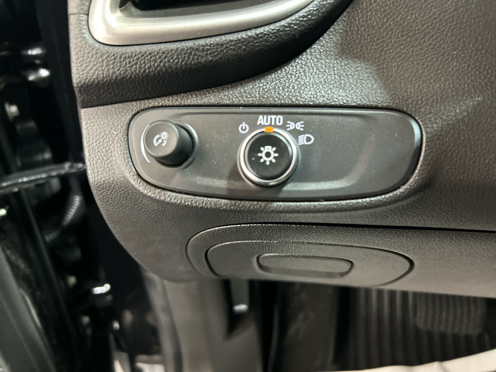 Used 2020 Chevrolet Trax LS w/ Tint and Cruise Package AWD/4WD image 20