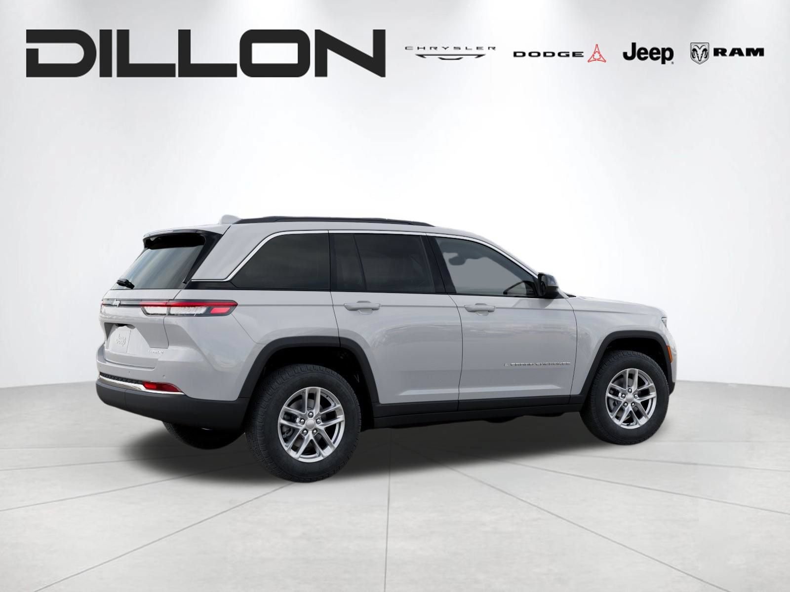 New 2026 Jeep Grand Cherokee Laredo X AWD/4WD image 30