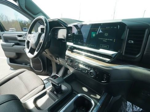 Used 2023 Chevrolet Silverado 1500 RST w/ Convenience Package II image 34