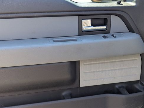 Used 2014 Ford F150 XLT w/ Equipment Group 301A Mid image 12