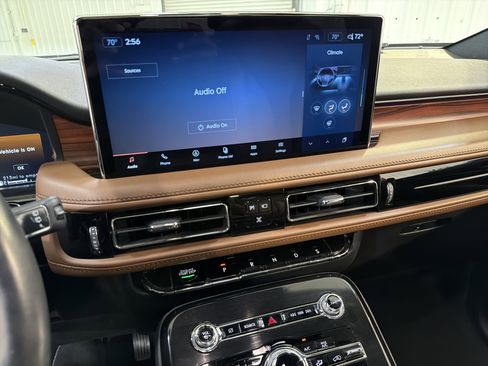 Used 2023 Lincoln Nautilus Reserve w/ Cargo Utility Package image 18